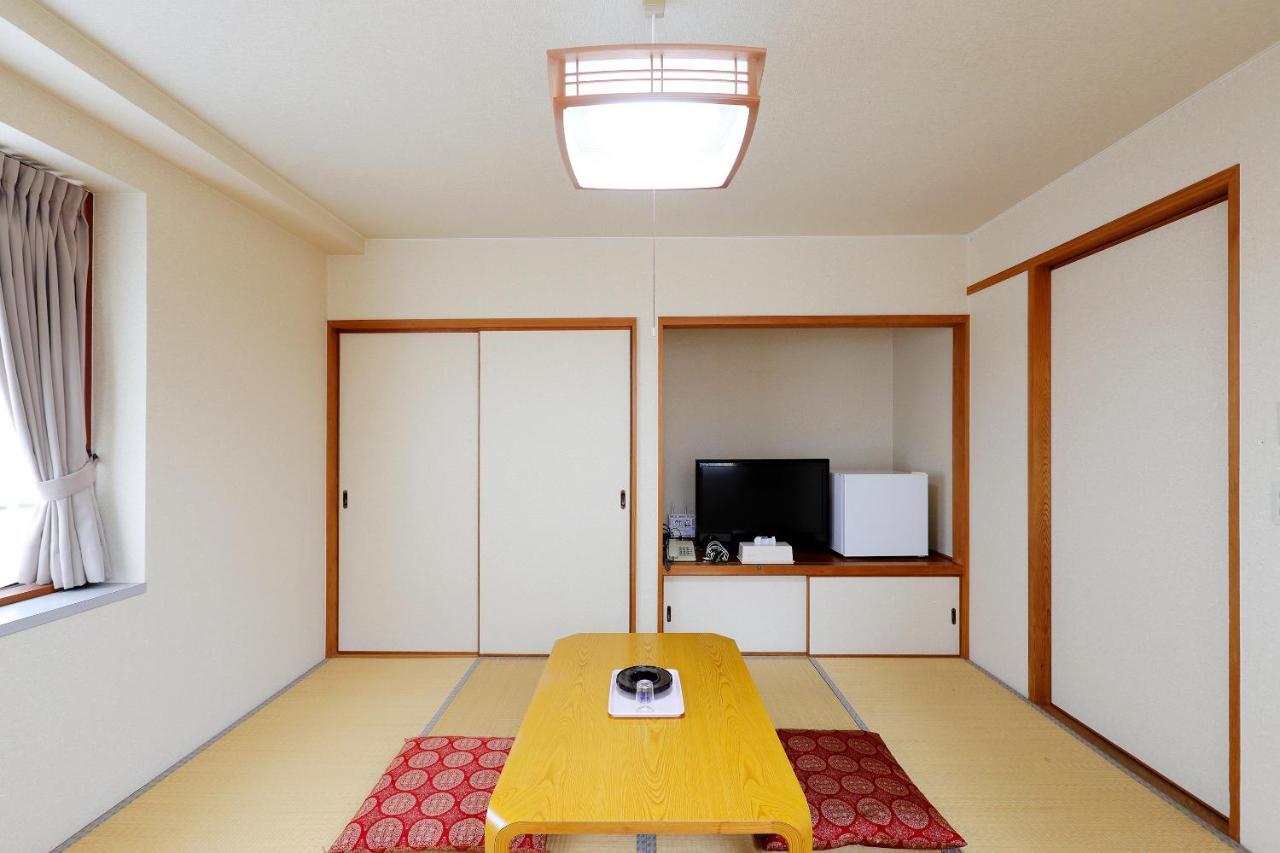 Tabist Rays Hotel Yakata Miyazaki Exterior foto